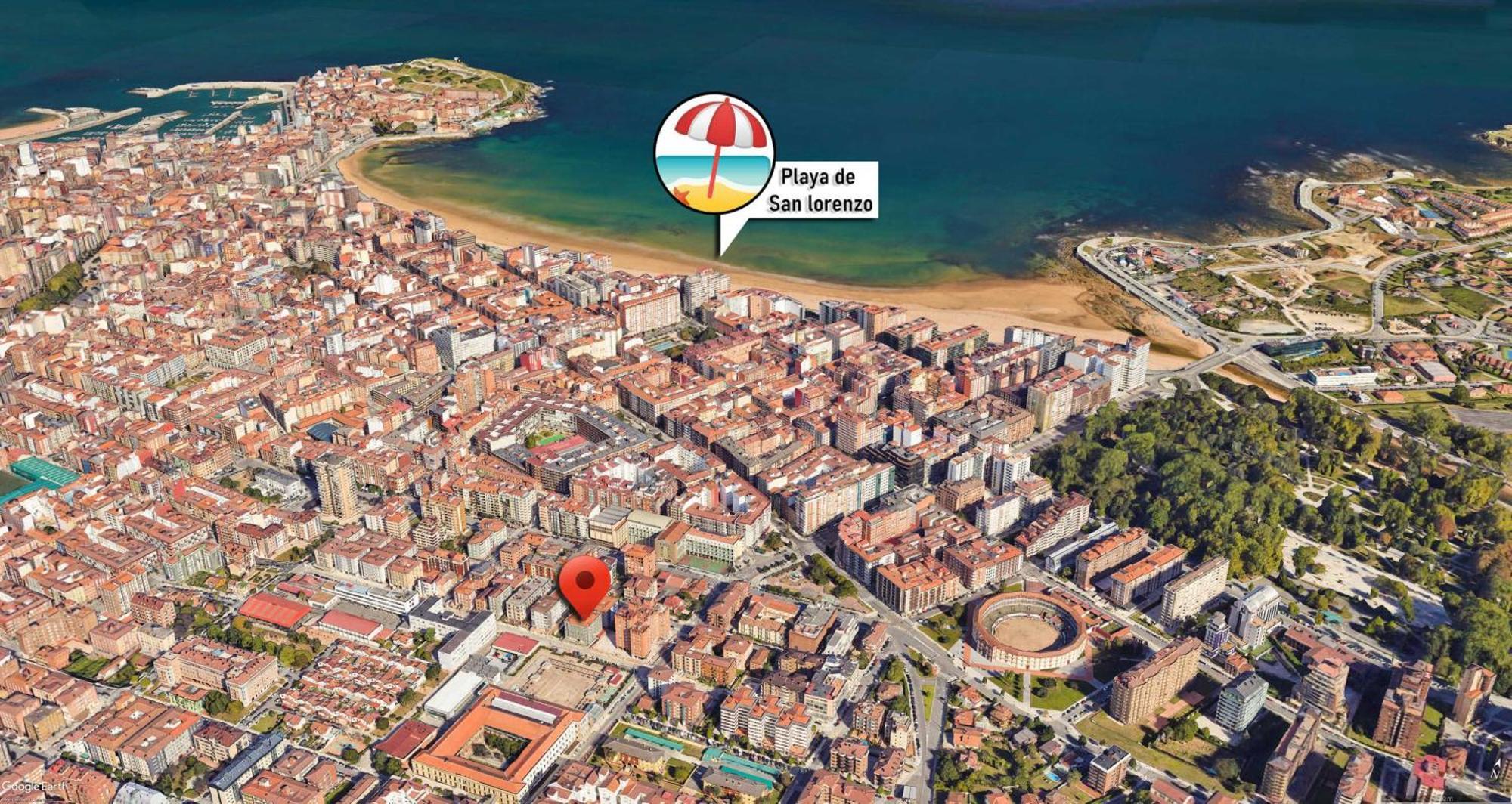 Espacio Moderno En Gijon Playa Exterior photo
